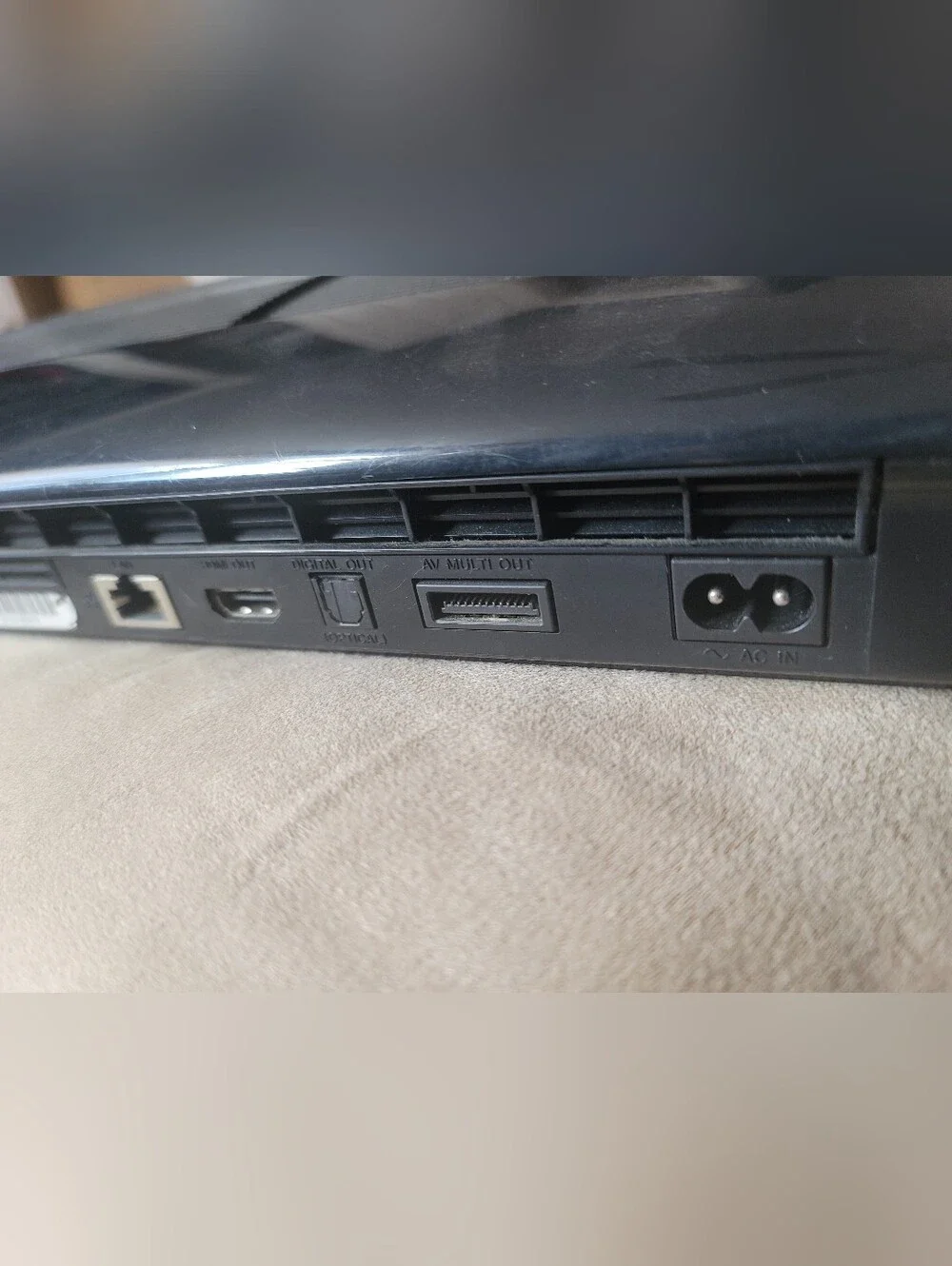 SONY PS3 Slim Black Ribbed Top Console